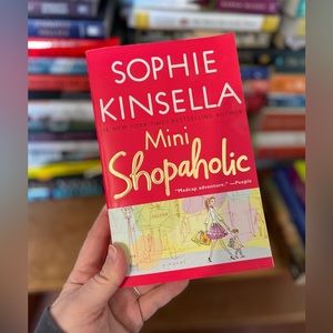 MINI SHOPAHOLIC by Sophie Kinsella